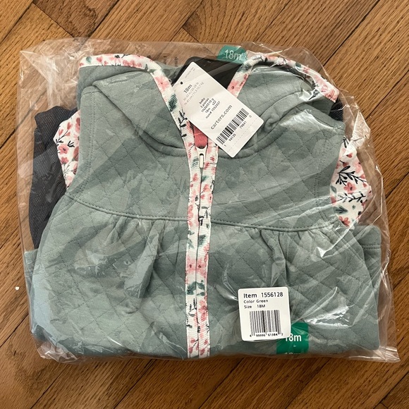 Carter’s Infant 3-piece Vest Set, Flowers - Picture 4 of 5